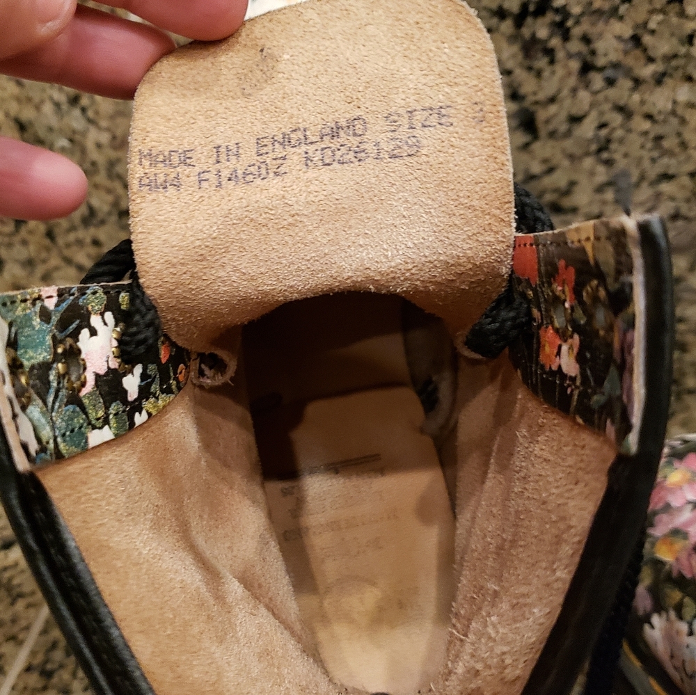 Dr. Martens VTG 90"s Floral Combat boot - Picture 11 of 13